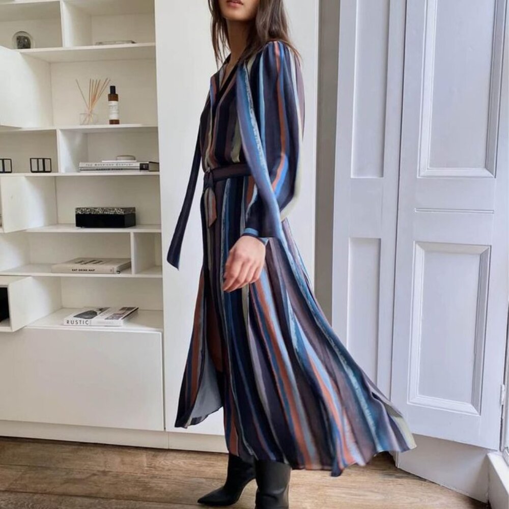 Aritzia Babaton Guell Dress - Picture 4 of 10